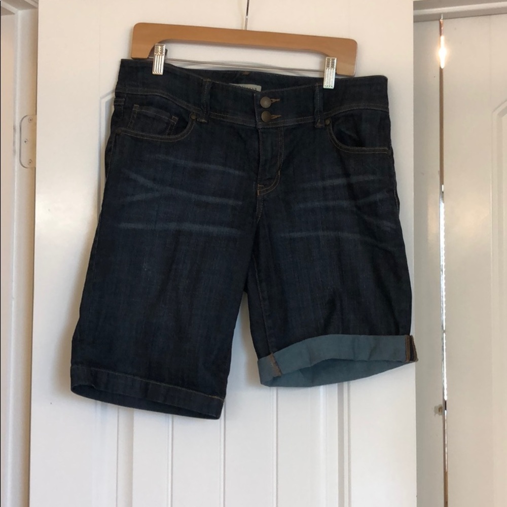 Cabi Bermuda denim shorts size 10